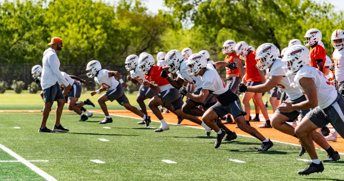 Heat Illness in Texas Football: What Parents and Coaches Need to Watch For